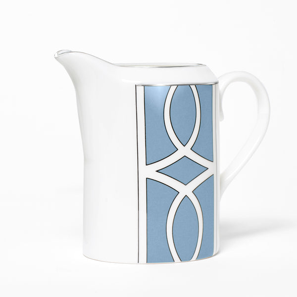 Loop Cornflower Blue/White Milk Jug (Silver)