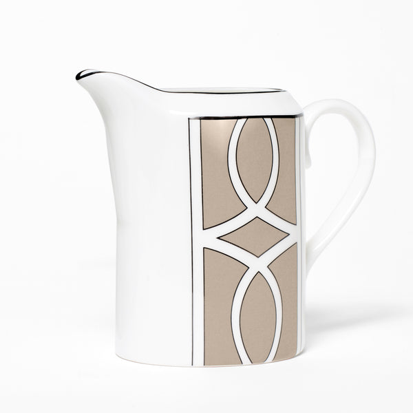 Loop Truffle/White Milk Jug