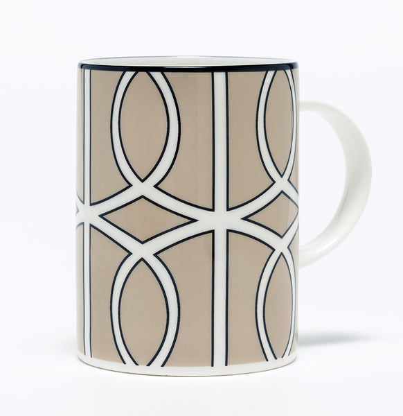 Loop Truffle/White Mug (Black)