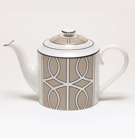 Loop Truffle/White Teapot